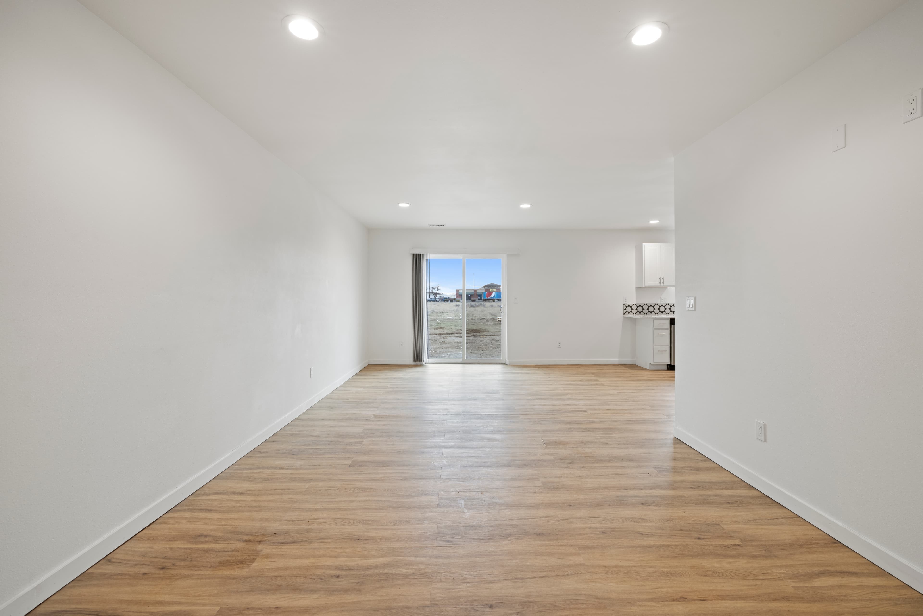 3 Bedroom Townhome at Marina Shore Villas in Moses Lake