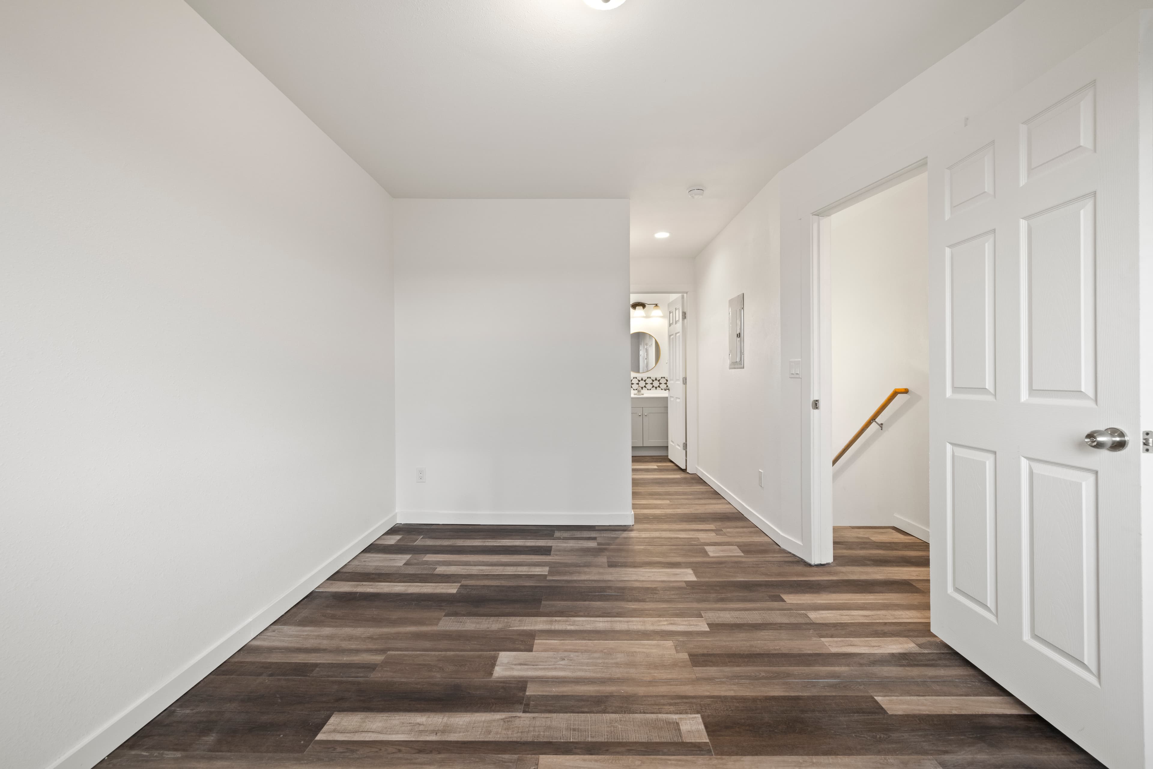 Relocation Guide for Group14 Technologies New Hires — Bright living area with large windows in a Marina Shore Villas townhome